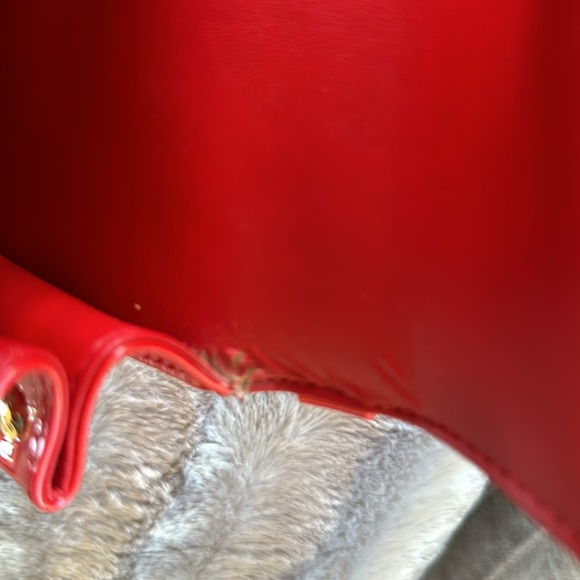 LOUIS VUITTON Monogram Vernis Spring Street Hand Bag Red - Picture 10 of 13